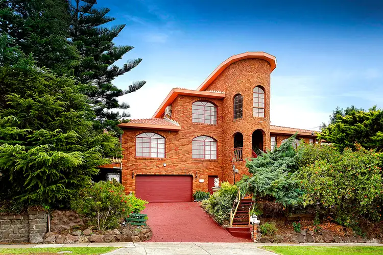 37 Moorna Drive, Airport West VIC 3042