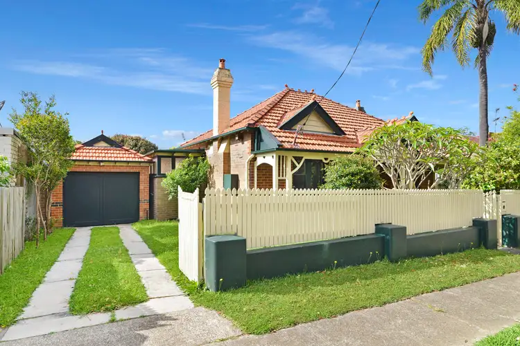 10 Nielsen Avenue, Carlton NSW 2218