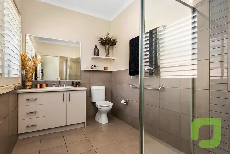 Sixth view of Homely unit listing, 2/324 Blackshaws Road, Altona North VIC 3025