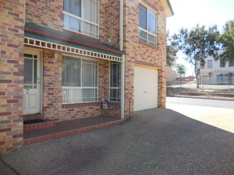 7/185 Yambil Street, Griffith NSW 2680