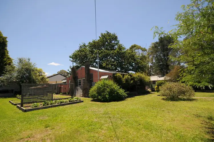 10 Jellore Street, Welby NSW 2575