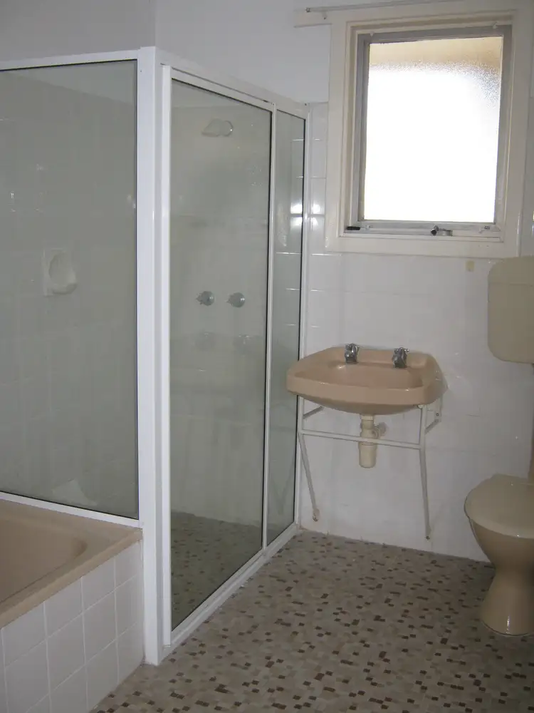 Sixth view of Homely house listing, 44 Elizabeth Avenue, Bordertown SA 5268