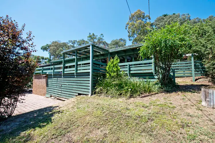 8 Leber St, Warrandyte VIC 3113