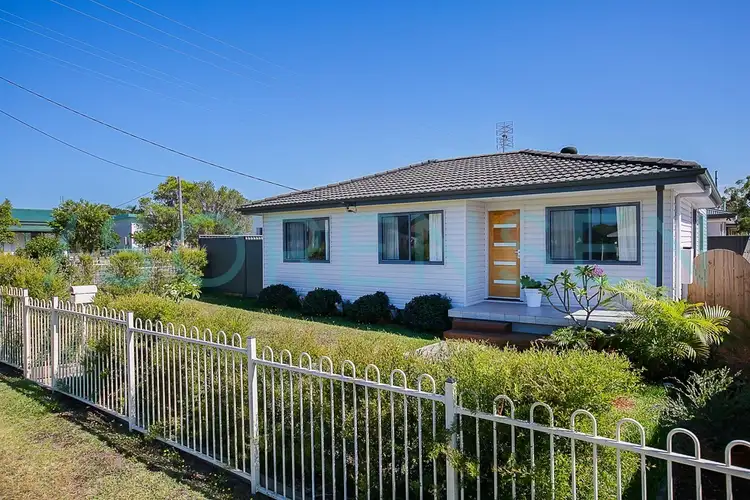 29 Merrendale Avenue, Gorokan NSW 2263