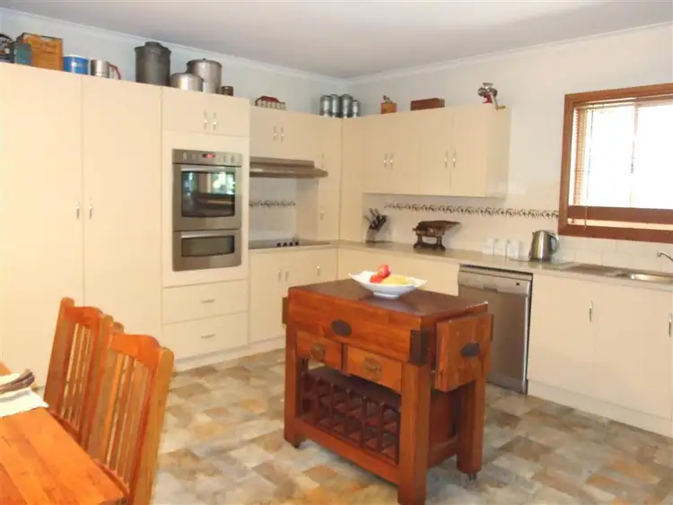 Fifth view of Homely house listing, 233 McKenzie Rd, Barmera SA 5345