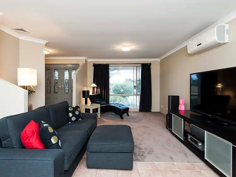 Fifth view of Homely house listing, 18 Hickory Dr, Thornlie WA 6108