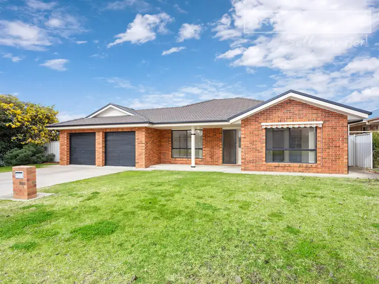 Main view of Homely house listing, 2 Giwang Place, Glenfield Park NSW 2650