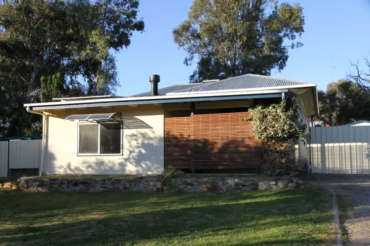 7 Mitchell Flat Road, Burra SA 5417