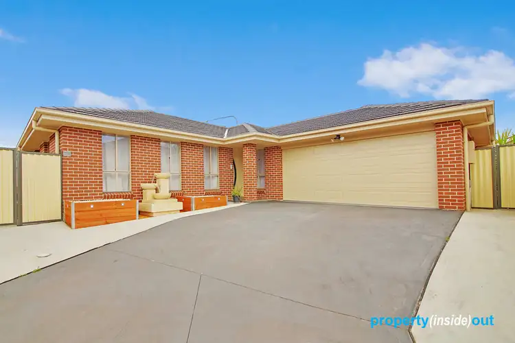 16 Firetail Grove, Plumpton NSW 2761
