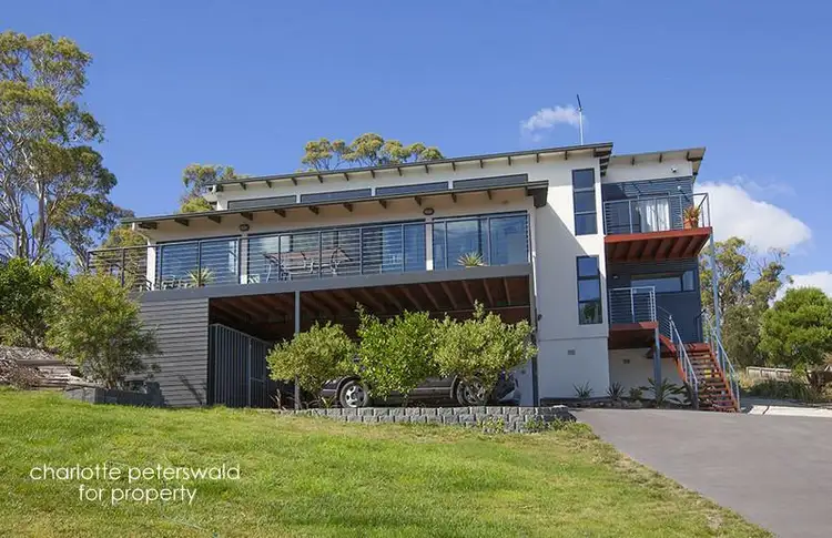 6 Bayside Drive, Lauderdale TAS 7021
