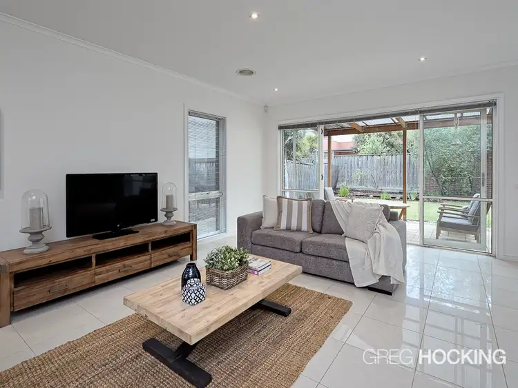 Fifth view of Homely house listing, 6 Edgewood Place, Heatherton VIC 3202