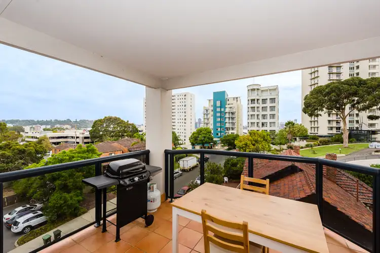 29/134 Mill Point Rd, South Perth WA 6151