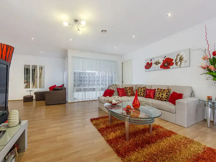 Third view of Homely house listing, 31 Brindalee Way, Hillside VIC 3037