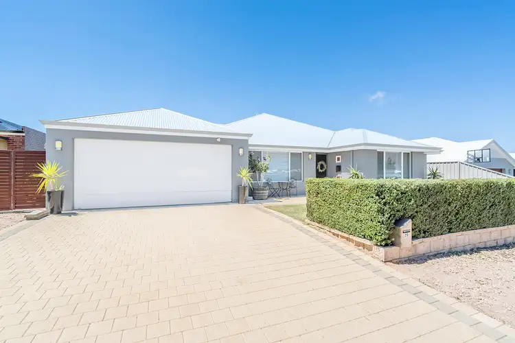 26 Derna Parade, Wandina WA 6530