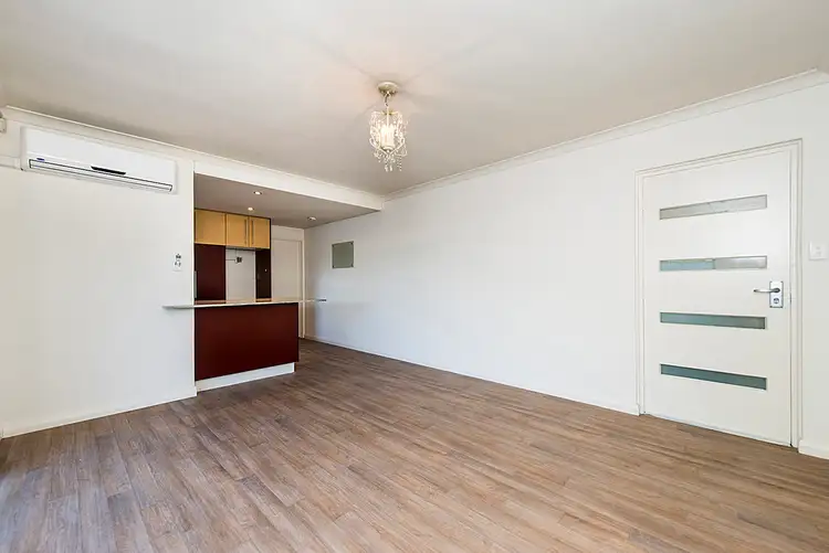 Seventh view of Homely unit listing, 4/101 Matheson Road, Applecross WA 6153