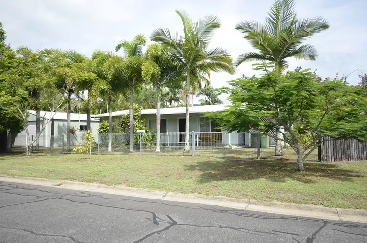 1 Duwar Close, Wonga Beach QLD 4873