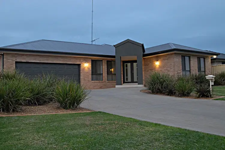 Second view of Homely house listing, 27 Gillmartin Drive, Griffith NSW 2680