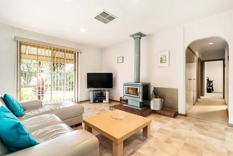 Fifth view of Homely house listing, 3 Sorrent Court, Gisborne VIC 3437