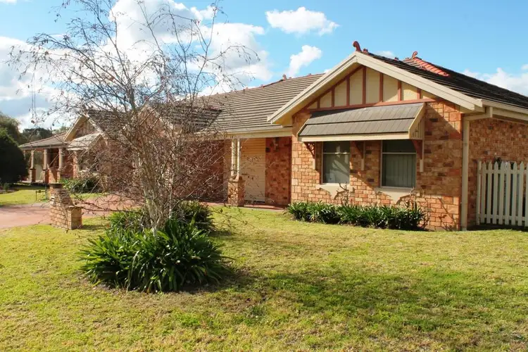 17 Macquarie Drive, Mudgee NSW 2850