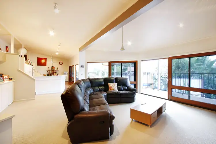 Sixth view of Homely house listing, 8 Arundel Court, Cannonvale QLD 4802