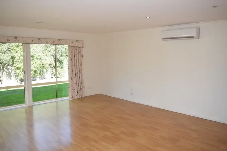 Seventh view of Homely house listing, 8 Ferguson Place, Trafalgar VIC 3824