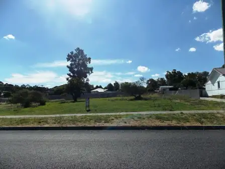 35 Moore Street, Collie WA 6225
