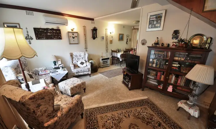 16 Sutherland Close, Guildford WA 6055