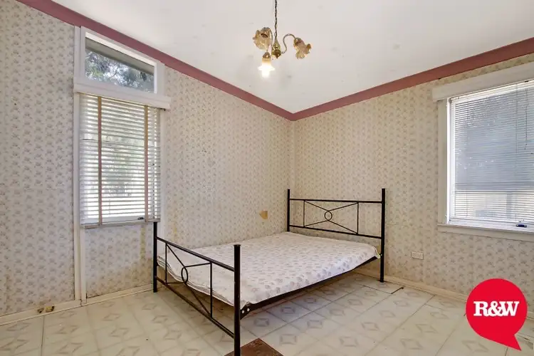 Sixth view of Homely house listing, 17 Mindanao Avenue, Lethbridge Park NSW 2770