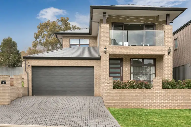 17 Lindsay Street, Highbury SA 5089