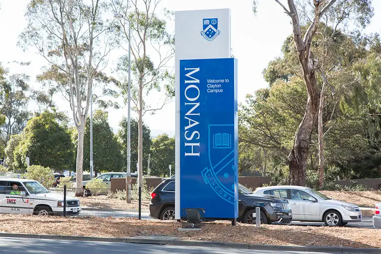 Fifth view of Homely house listing, 18 Ireland Road, Clayton South VIC 3169