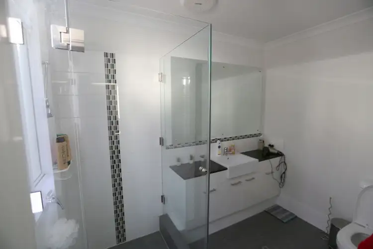 Fifth view of Homely house listing, 8 Hocking Bend, Baldivis WA 6171
