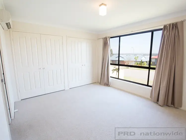 Sixth view of Homely house listing, 10 Kelly Circuit, Rutherford NSW 2320