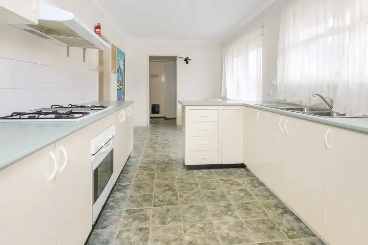 Fifth view of Homely house listing, 8 Plantation Avenue, Frankston North VIC 3200