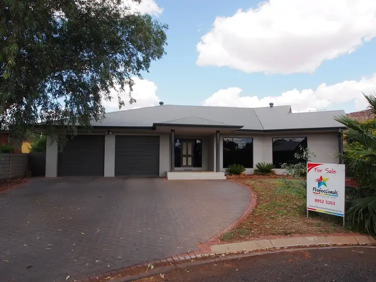 3 Concord Court, Desert Springs NT 870