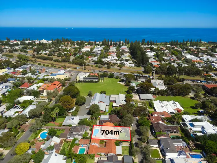 Second view of Homely house listing, 10 Columba Place, Peppermint Grove WA 6011