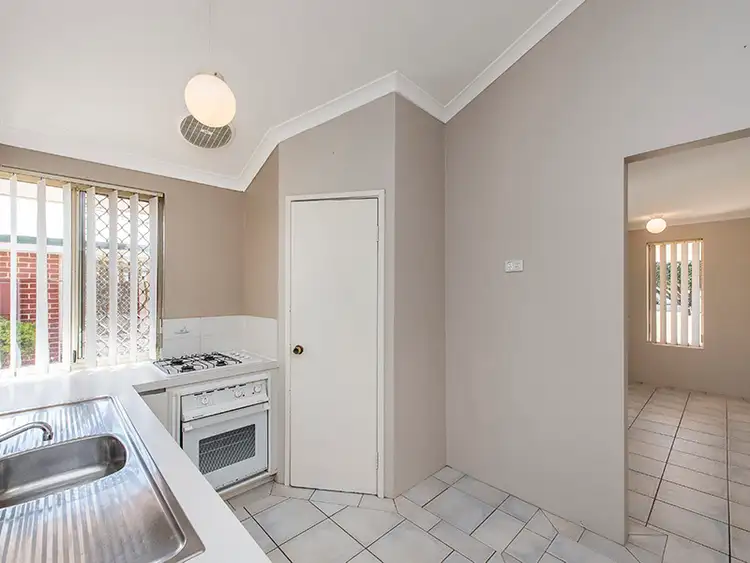 Sixth view of Homely unit listing, 1/16 Lewington Street, Rockingham WA 6168