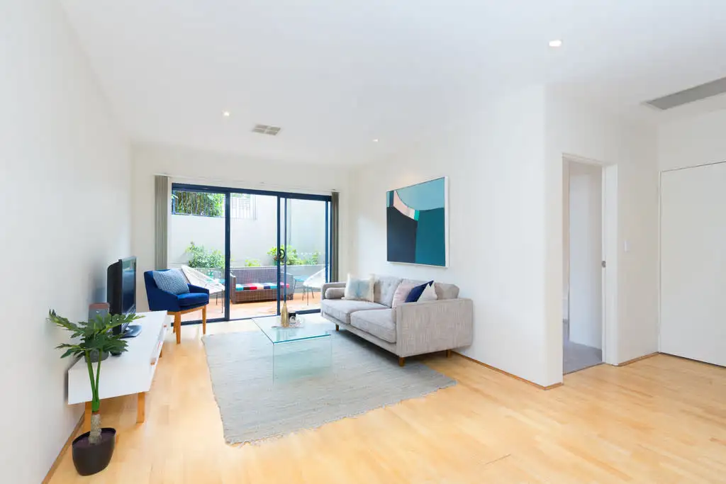 Main view of Homely apartment listing, 1/202-210 Willoughby Rd, Naremburn NSW 2065