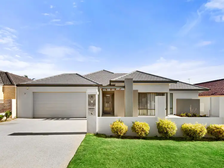 108 Kitchener Road, Alfred Cove WA 6154