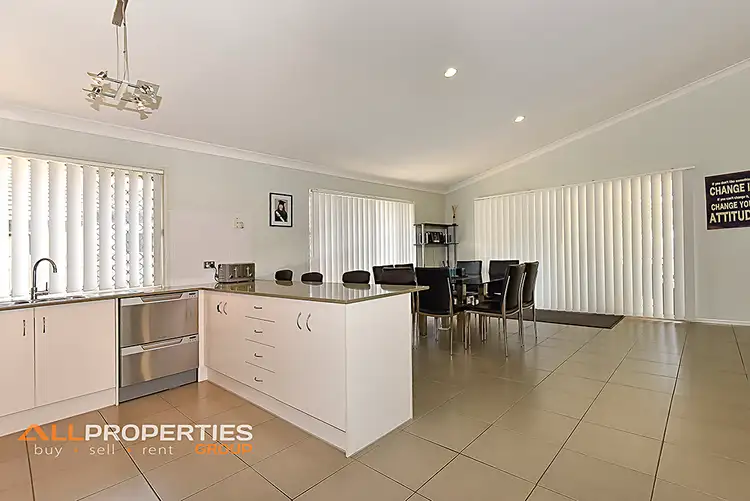 Fifth view of Homely house listing, 20 Hofmann Close, Oxley QLD 4075