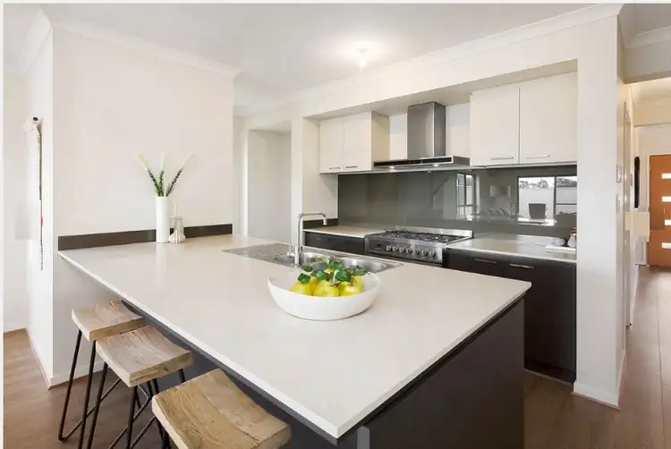 Second view of Homely house listing, 7 Delta Drive, Craigieburn VIC 3064