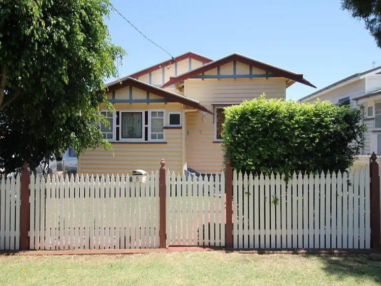 5 Kennedy Street, North Toowoomba QLD 4350