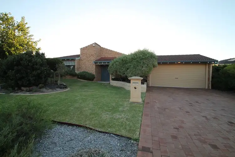 13 Lorrimar Place, Murdoch WA 6150