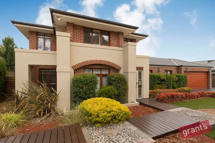 13 Roselea Place, Narre Warren North VIC 3804