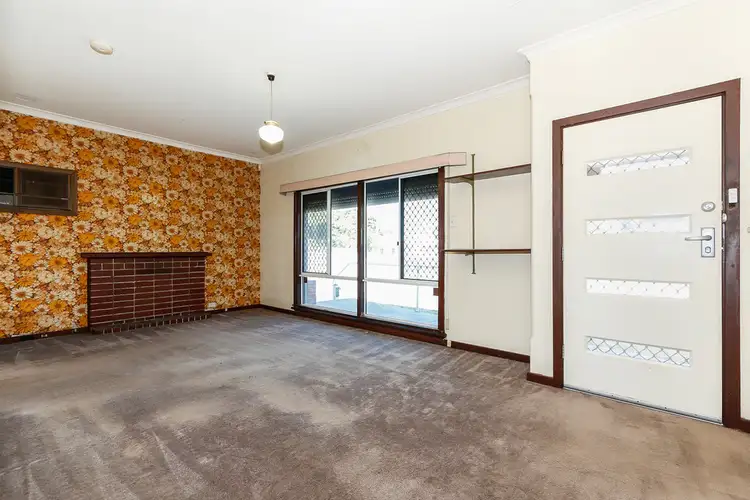 Seventh view of Homely house listing, 15 Finnan St, Cloverdale WA 6105