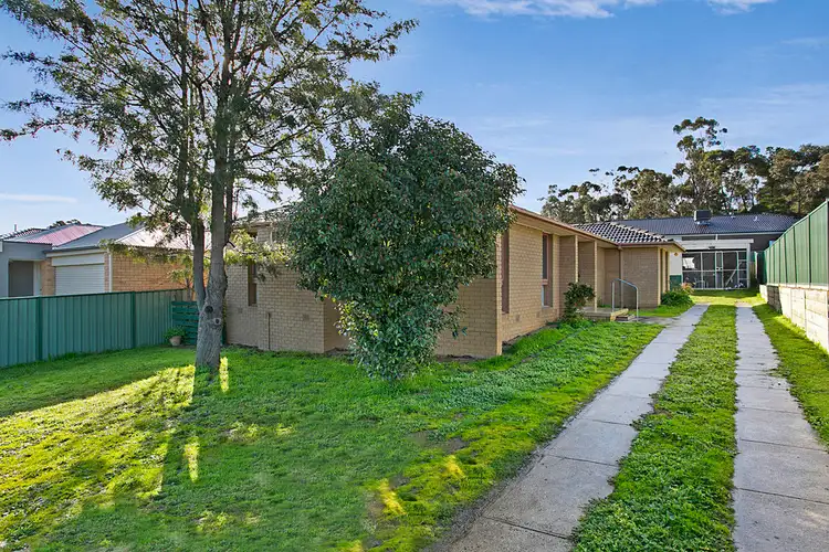 Main view of Homely house listing, 19 Muir Street, Kangaroo Flat VIC 3555