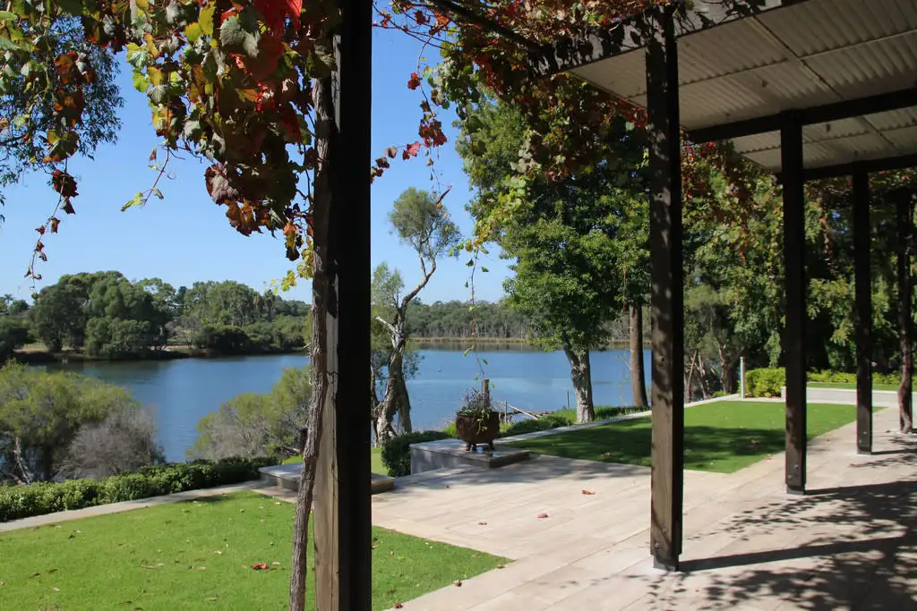 Main view of Homely house listing, 2 Brentwood Avenue, Brentwood WA 6153