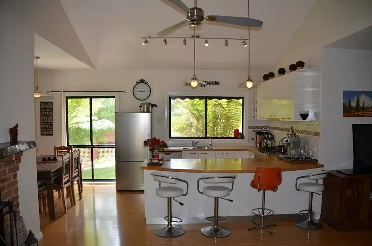 Fifth view of Homely house listing, 136 DelanyAvenue, Bright VIC 3741