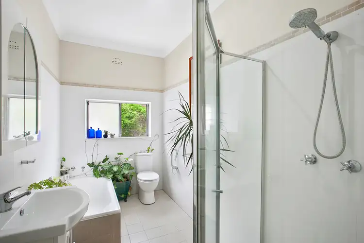 Fourth view of Homely house listing, 5 Leonard Avenue, Kingsford NSW 2032