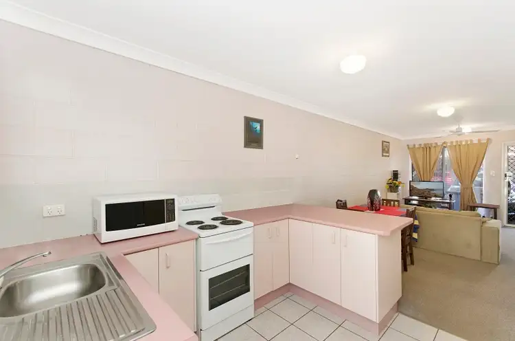 Fourth view of Homely unit listing, 2/28 Henry Street, West End QLD 4810