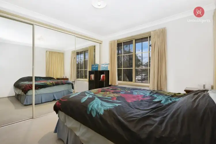 Fourth view of Homely house listing, 2 Carruthers Drive, Horningsea Park NSW 2171
